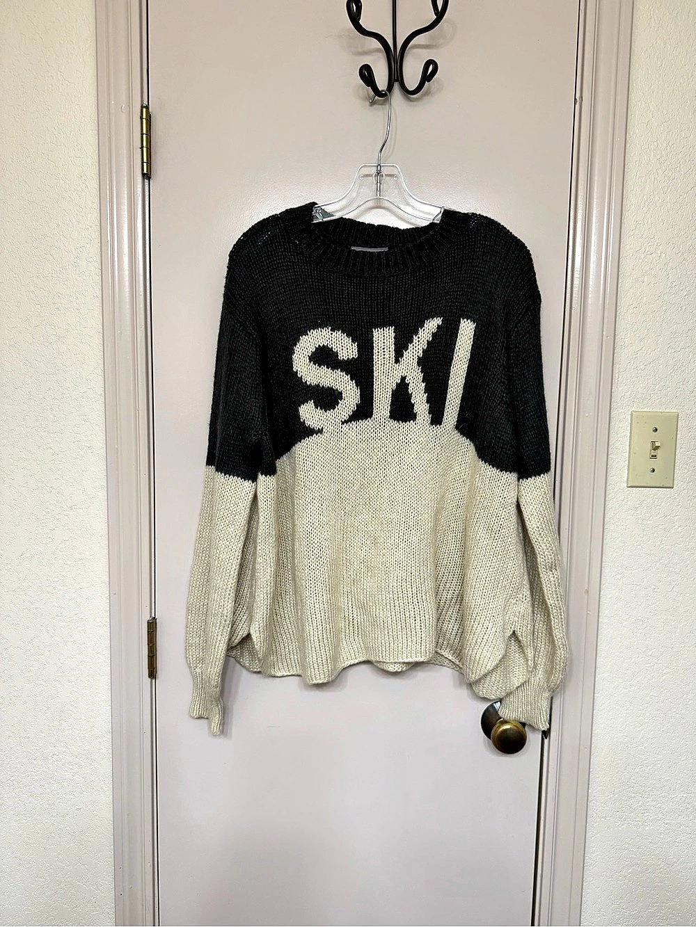 wooden ships Ski Bunny Sweater Black & Cream Size S/M